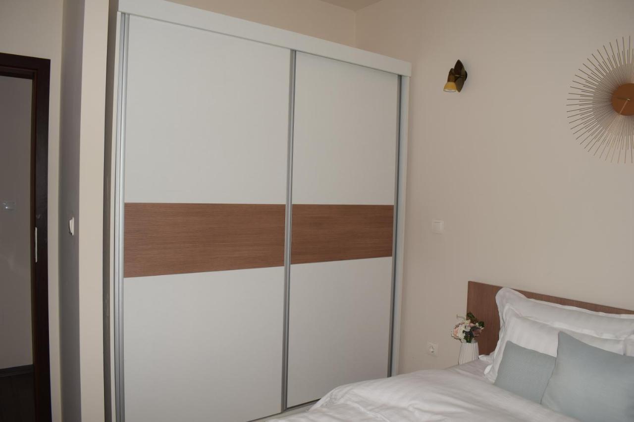 Sweet Residence Apartment Arad Exteriér fotografie